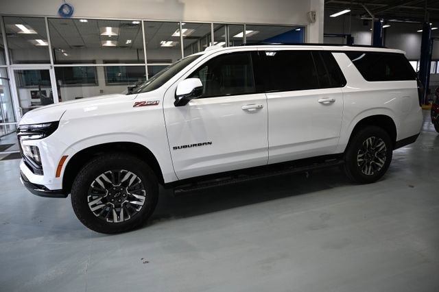 New 2026 Chevrolet Suburban Z71 w/ Comfort Package image 7