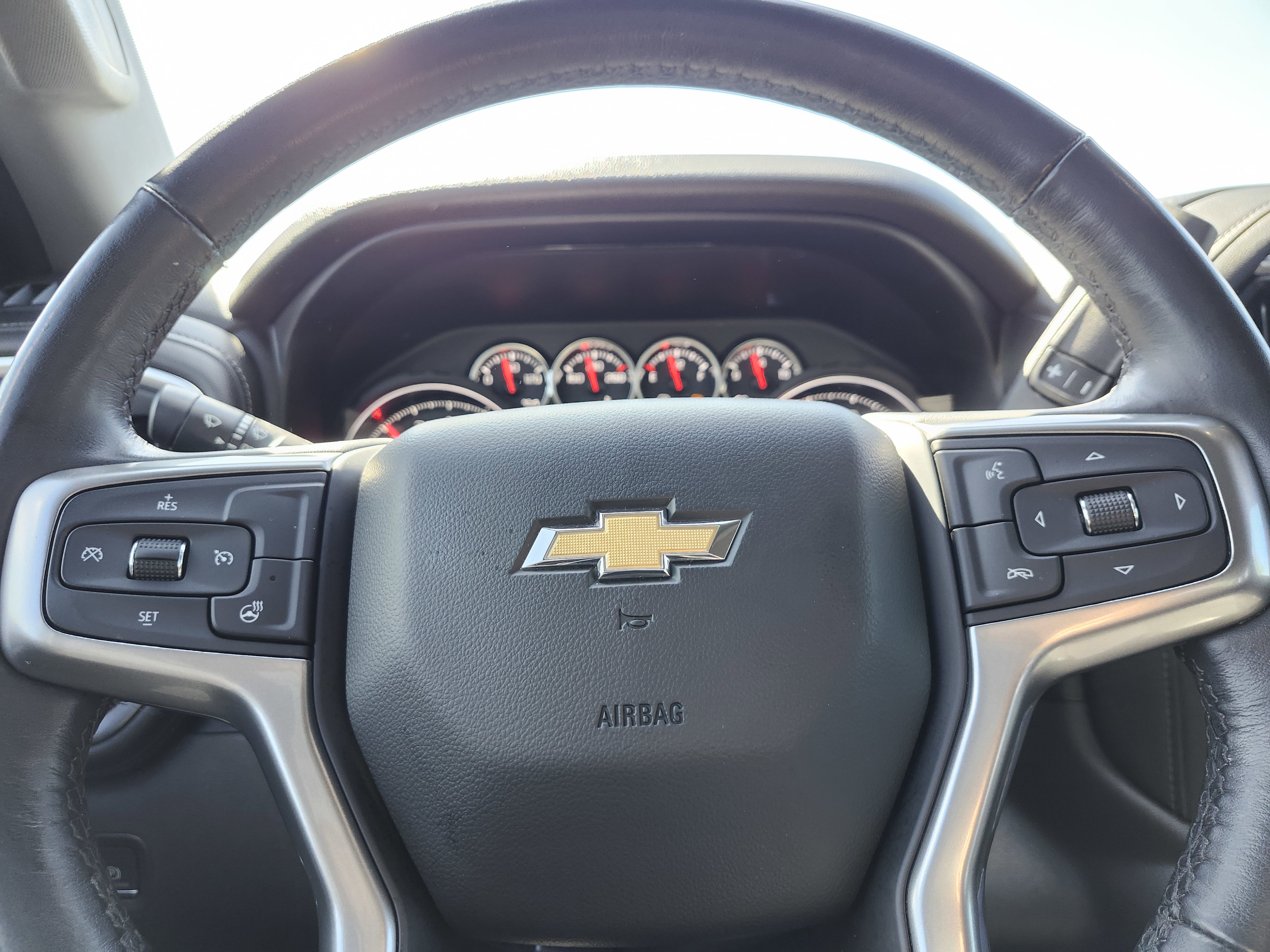 Used 2019 Chevrolet Silverado 1500 LT w/ All-Star Edition image 31