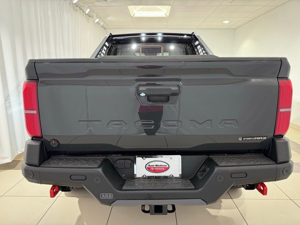 New 2026 Toyota Tacoma 4x4 Double Cab Hybrid image 4