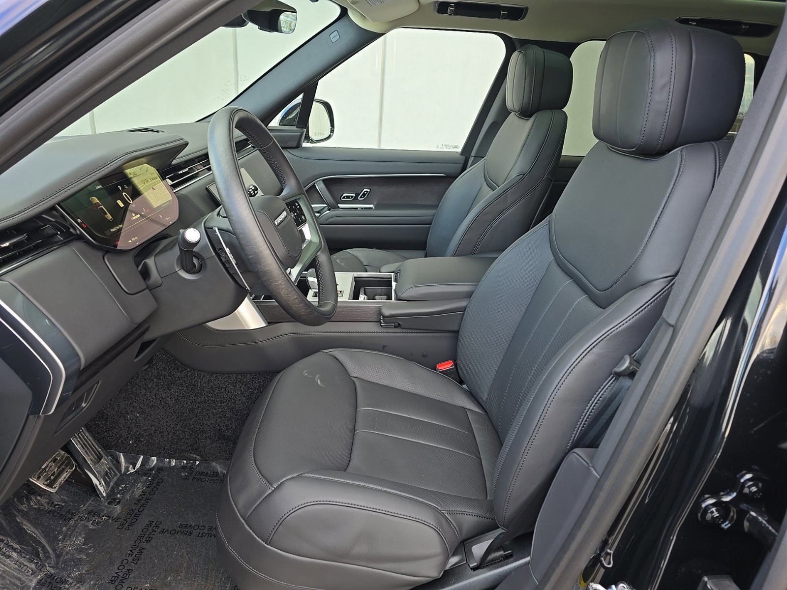 New 2026 Land Rover Range Rover SE image 10