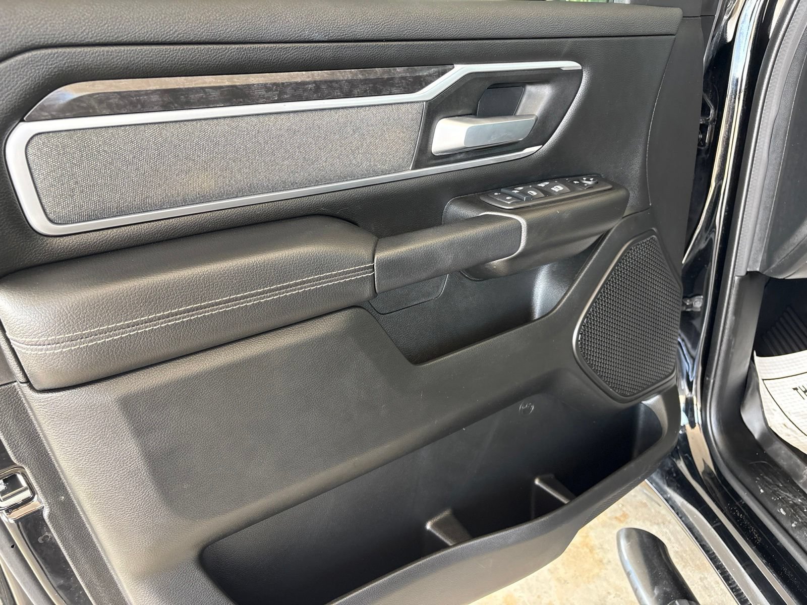 Used 2022 RAM 1500 Lone Star RWD image 10