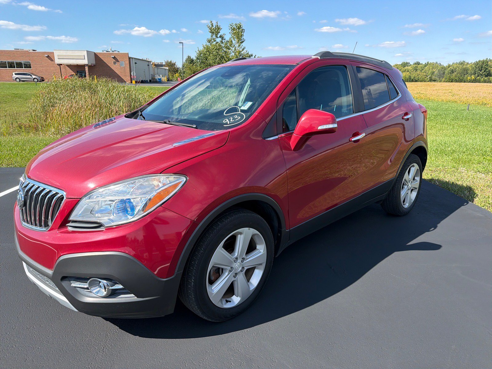 Used 2016 Buick Encore Convenience FWD image 1