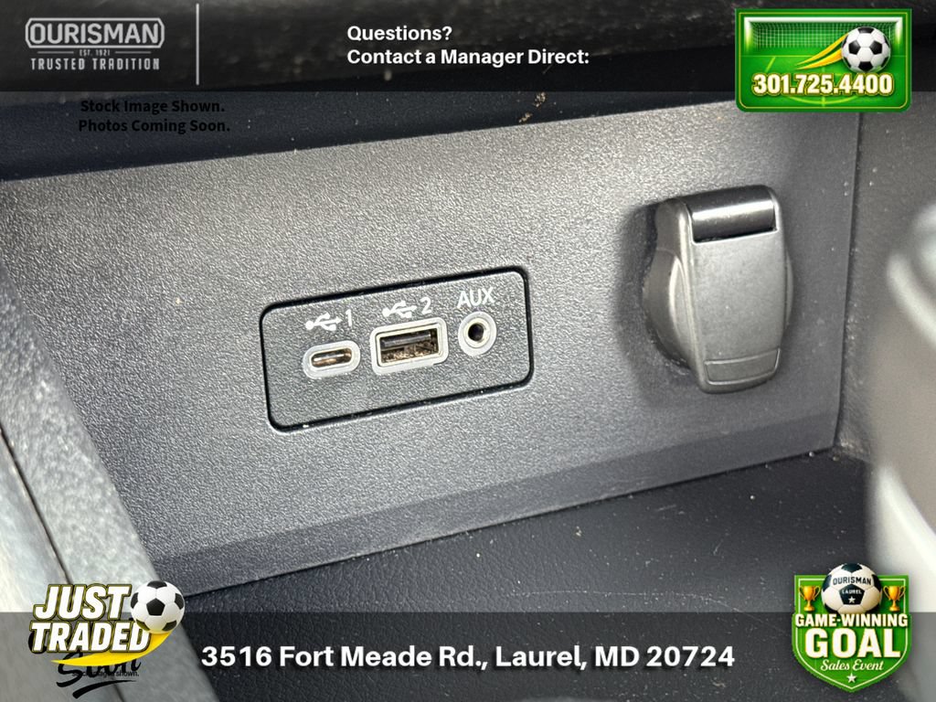 Used 2023 Nissan Sentra SR w/ Midnight Edition Package FWD image 25