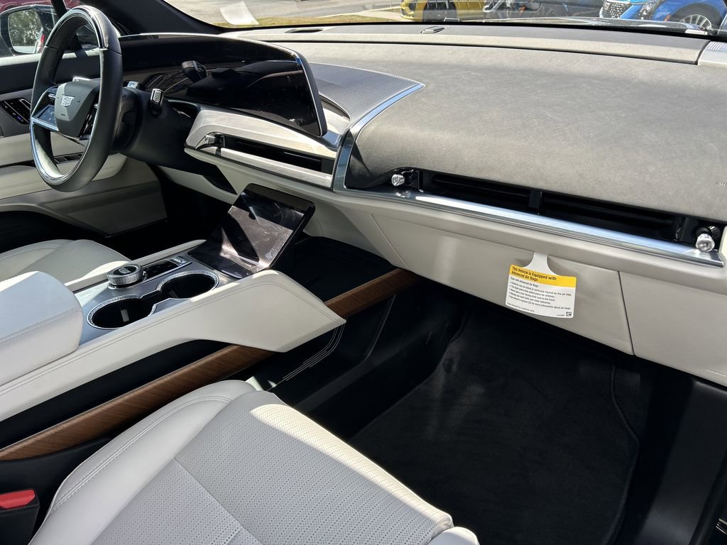 New 2026 Cadillac Vistiq Luxury image 12