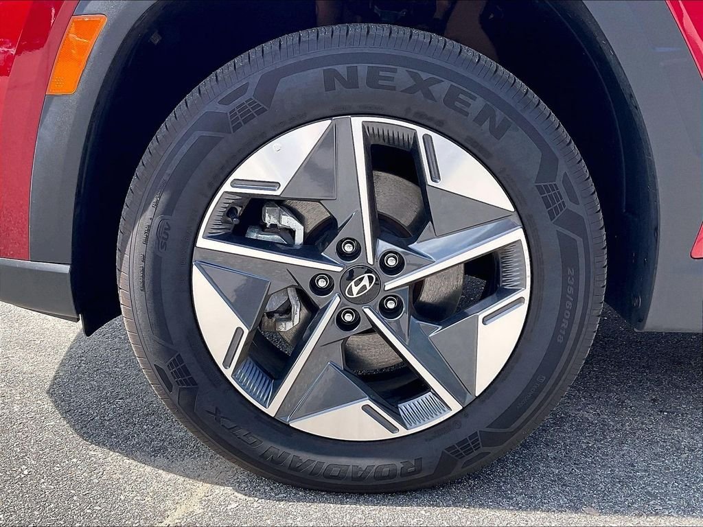 Used 2025 Hyundai Tucson SEL AWD/4WD image 7