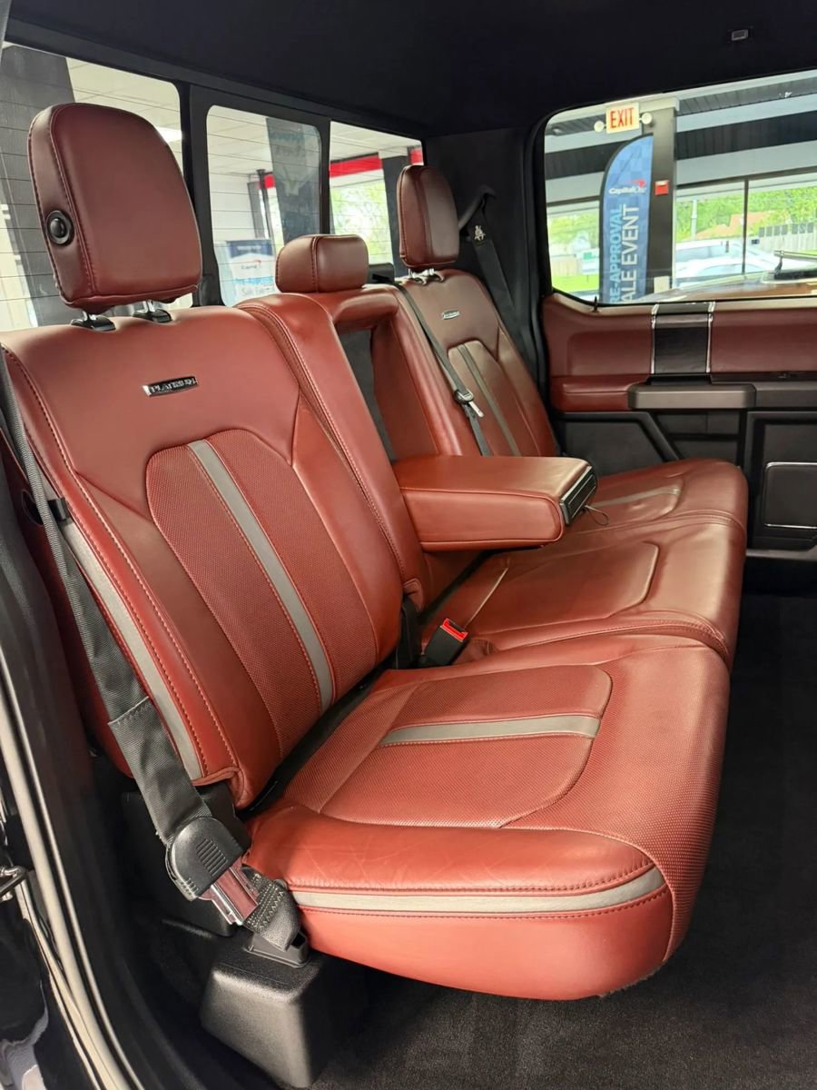 Used 2018 Ford F150 Platinum w/ Equipment Group 701A Luxury AWD/4WD image 19