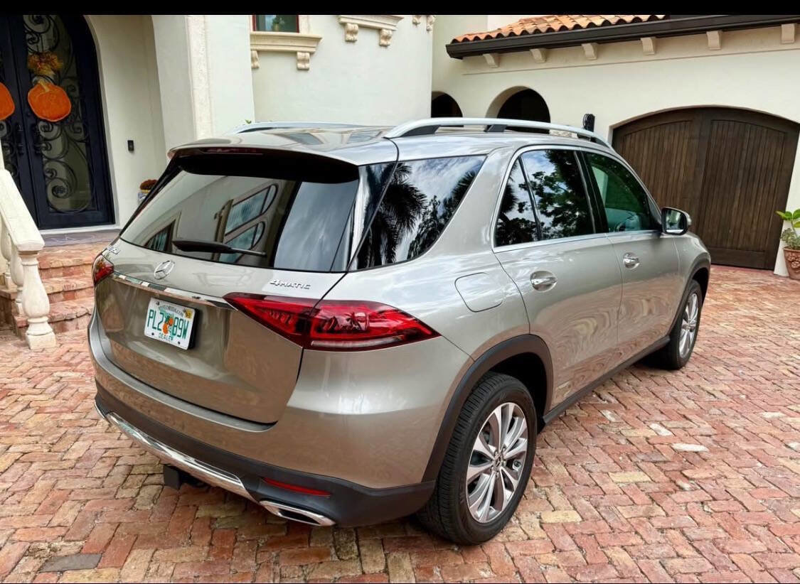 Used 2020 Mercedes-Benz GLE 350 4MATIC w/ Premium Package image 8