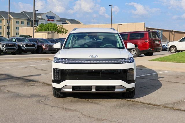 New 2026 Hyundai Ioniq 9 SEL image 2