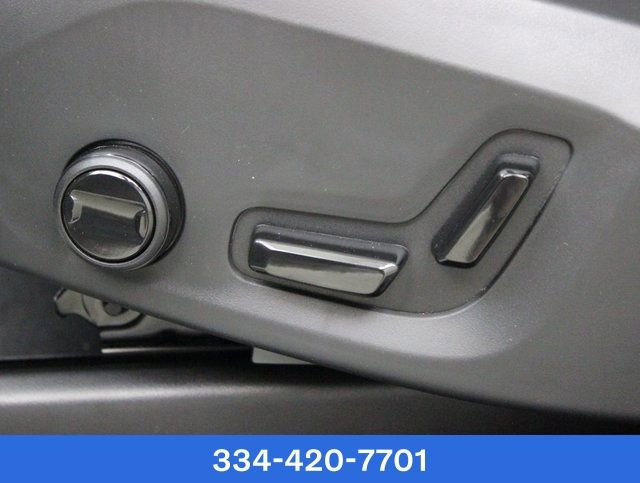Used 2024 Volvo XC90 B6 Plus w/ Protection Package image 12