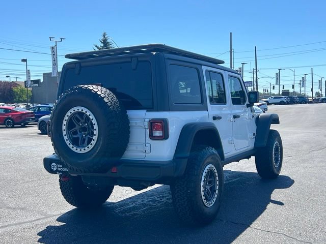 Used 2022 Jeep Wrangler Unlimited Rubicon w/ Cold Weather Group AWD/4WD image 7