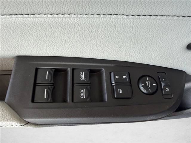Used 2020 Acura ILX FWD image 15