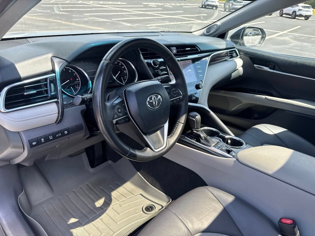 Used 2018 Toyota Camry XLE w/ Driver Assist Package FWD image 19