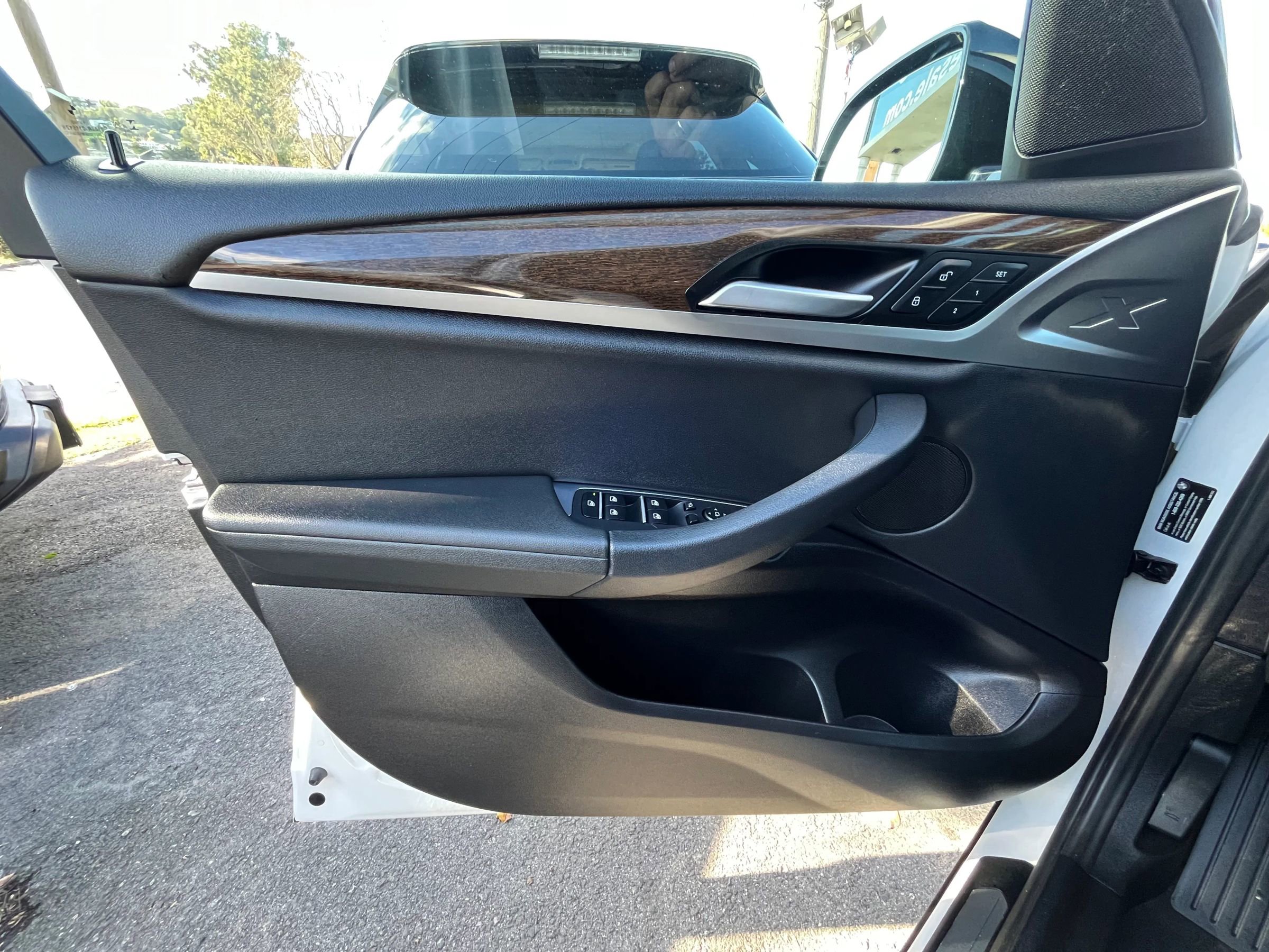 Used 2019 BMW X3 xDrive30i w/ Convenience Package AWD/4WD image 9