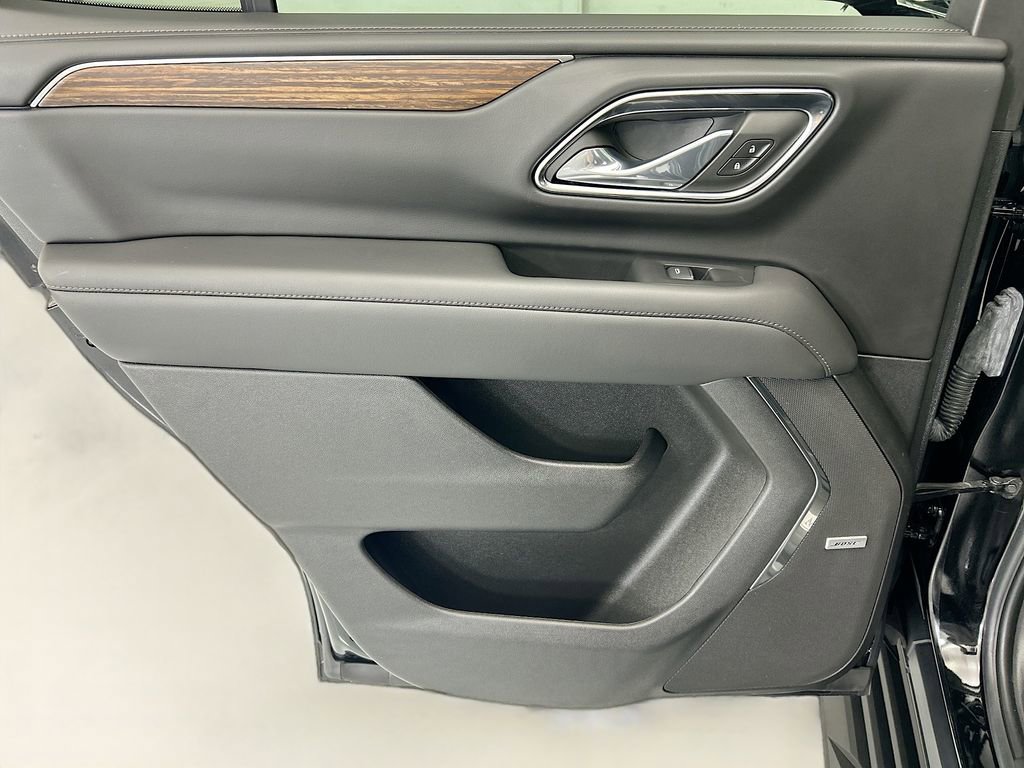 Used 2023 Chevrolet Tahoe High Country w/ Advanced Technology Package image 24