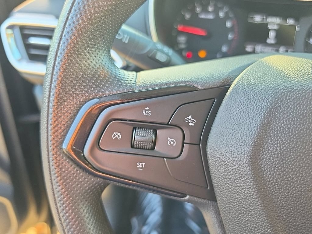 Used 2023 Chevrolet TrailBlazer LT w/ Convenience Package AWD/4WD image 10