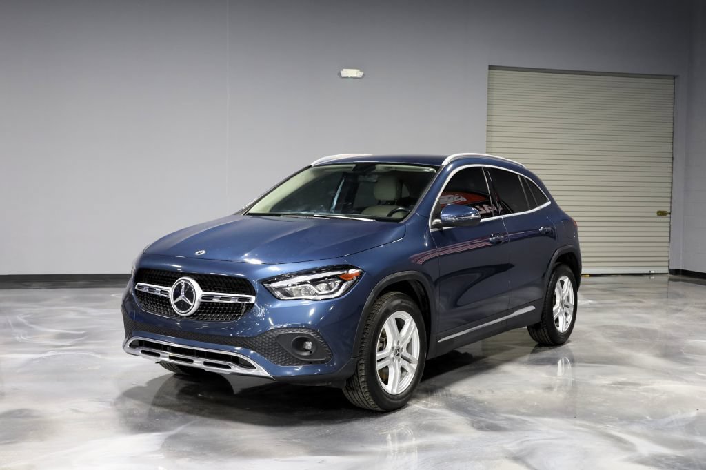Used 2021 Mercedes-Benz GLA 250 w/ Premium Package image 3