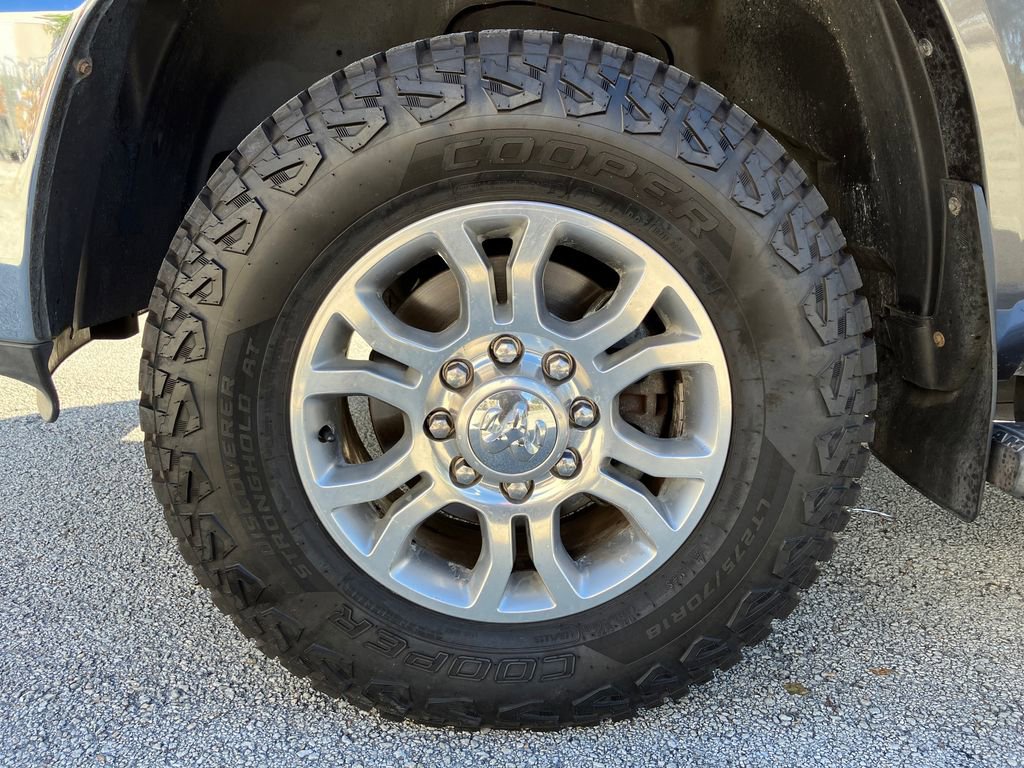 Used 2017 RAM 2500 Laramie w/ Protection Group image 14