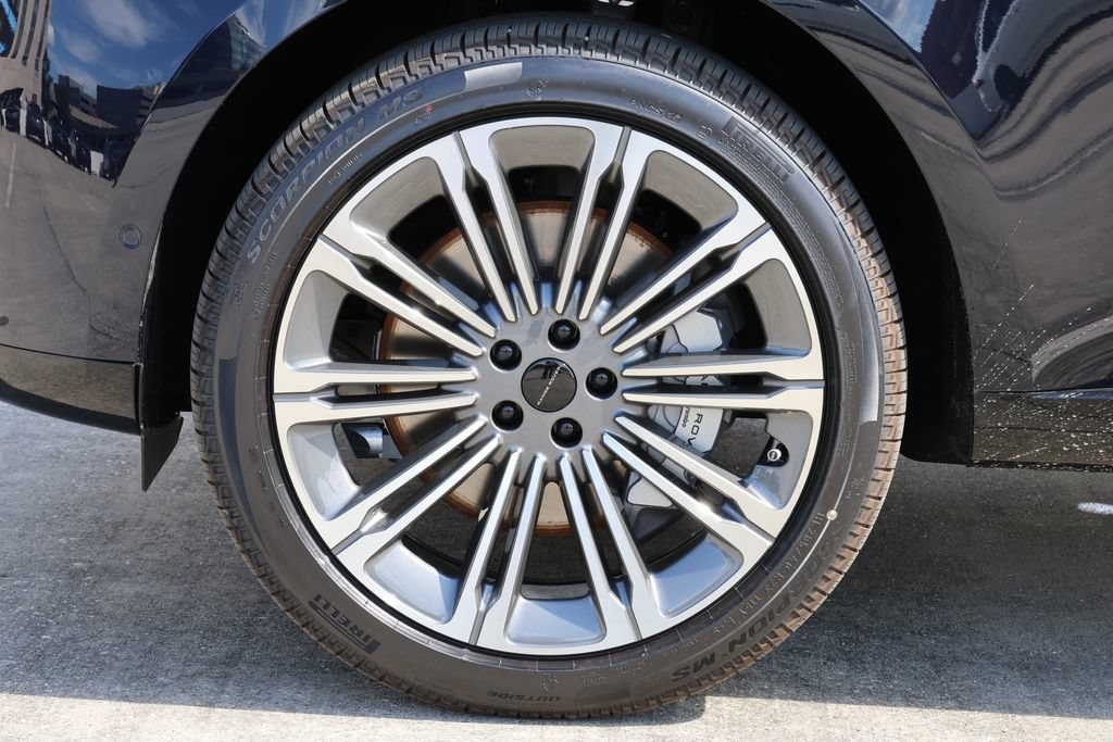 New 2026 Land Rover Range Rover SE AWD/4WD image 8