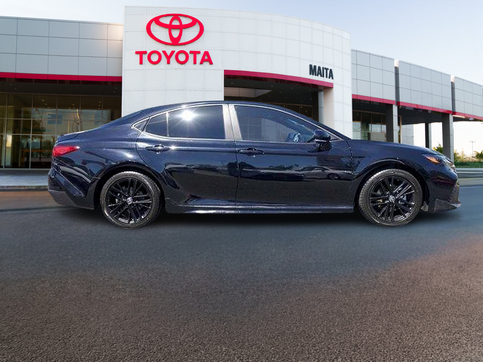 Certified 2025 Toyota Camry SE w/ Multimedia Upgrade Package FWD video 2