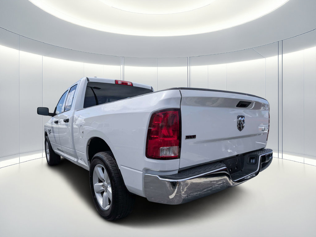 Used 2024 RAM 1500 Classic SLT AWD/4WD image 5