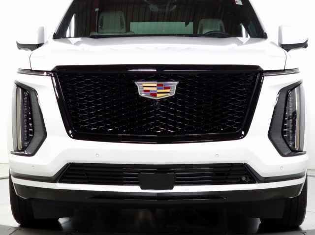Certified 2025 Cadillac Escalade Sport Platinum image 14