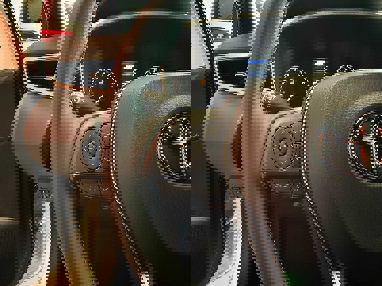 New 2026 Toyota Corolla SE image 10