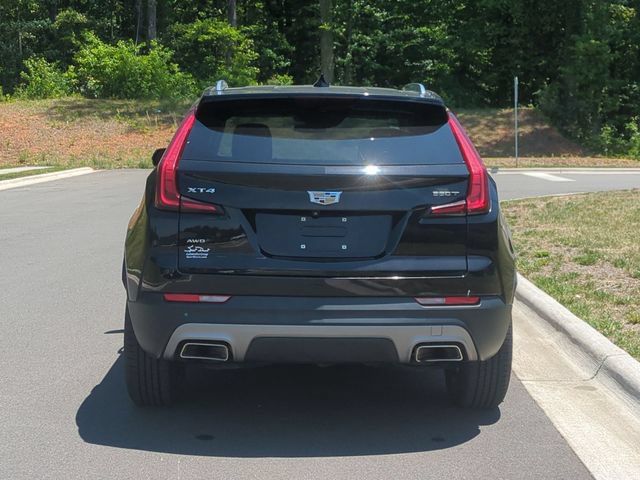 Used 2022 Cadillac XT4 Premium Luxury w/ Safety Alert Package AWD/4WD image 12