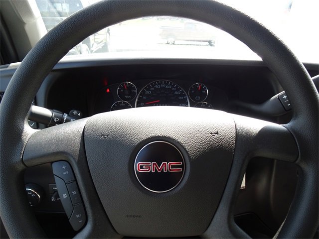 New 2025 GMC Savana 3500 w/ Driver Convenience Package image 21