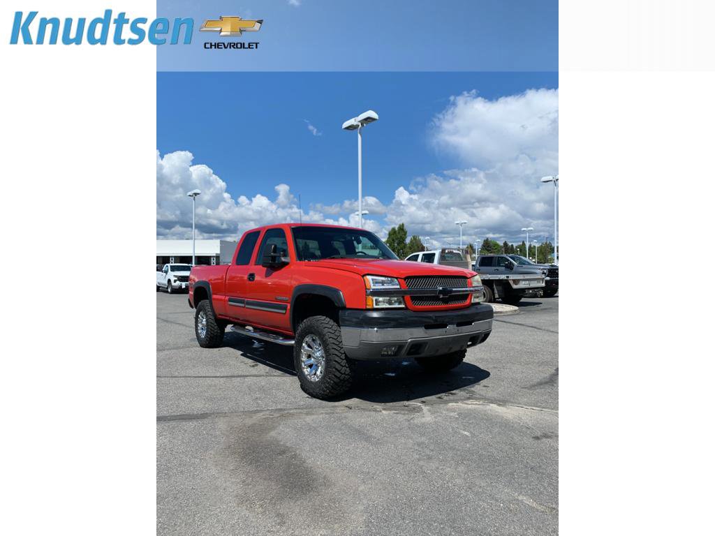 Used 2003 Chevrolet Silverado 2500 LS w/ Skid Plate Package AWD/4WD image 1