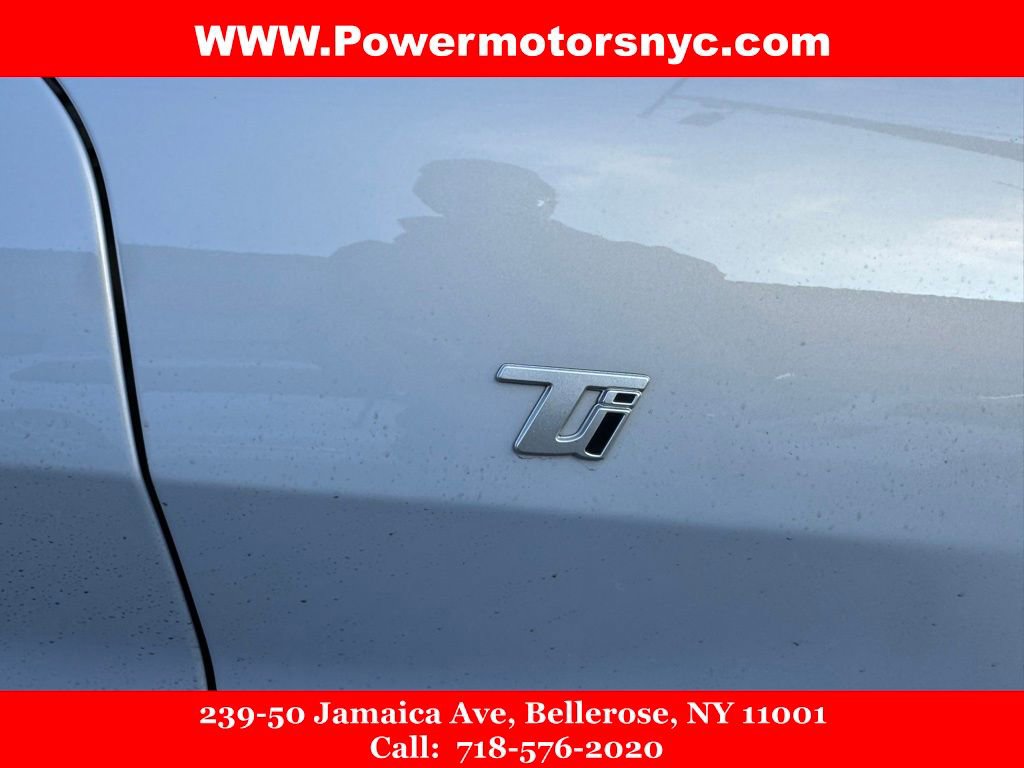 Used 2024 Alfa Romeo Giulia Ti image 28