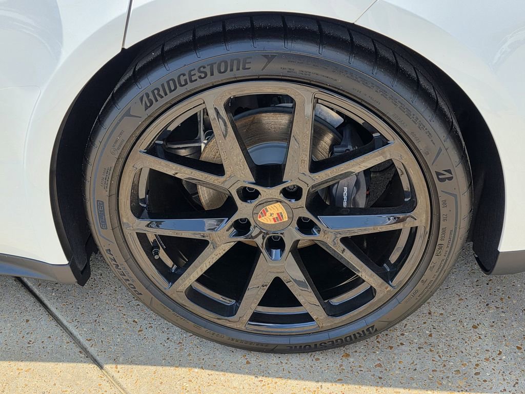 New 2025 Porsche Panamera 4 image 15