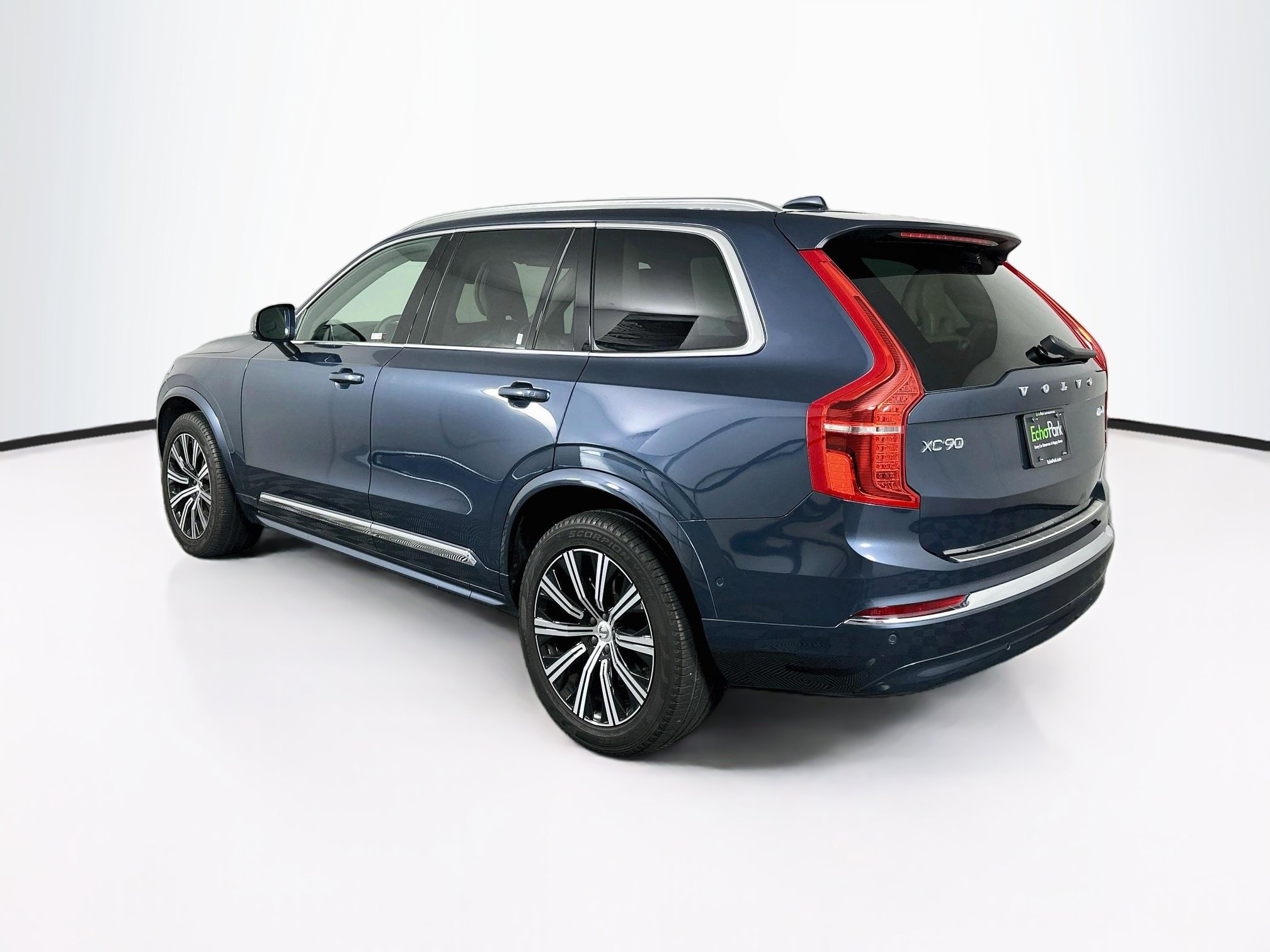 Used 2023 Volvo XC90 B6 Plus w/ Protection Package Premier AWD/4WD image 5