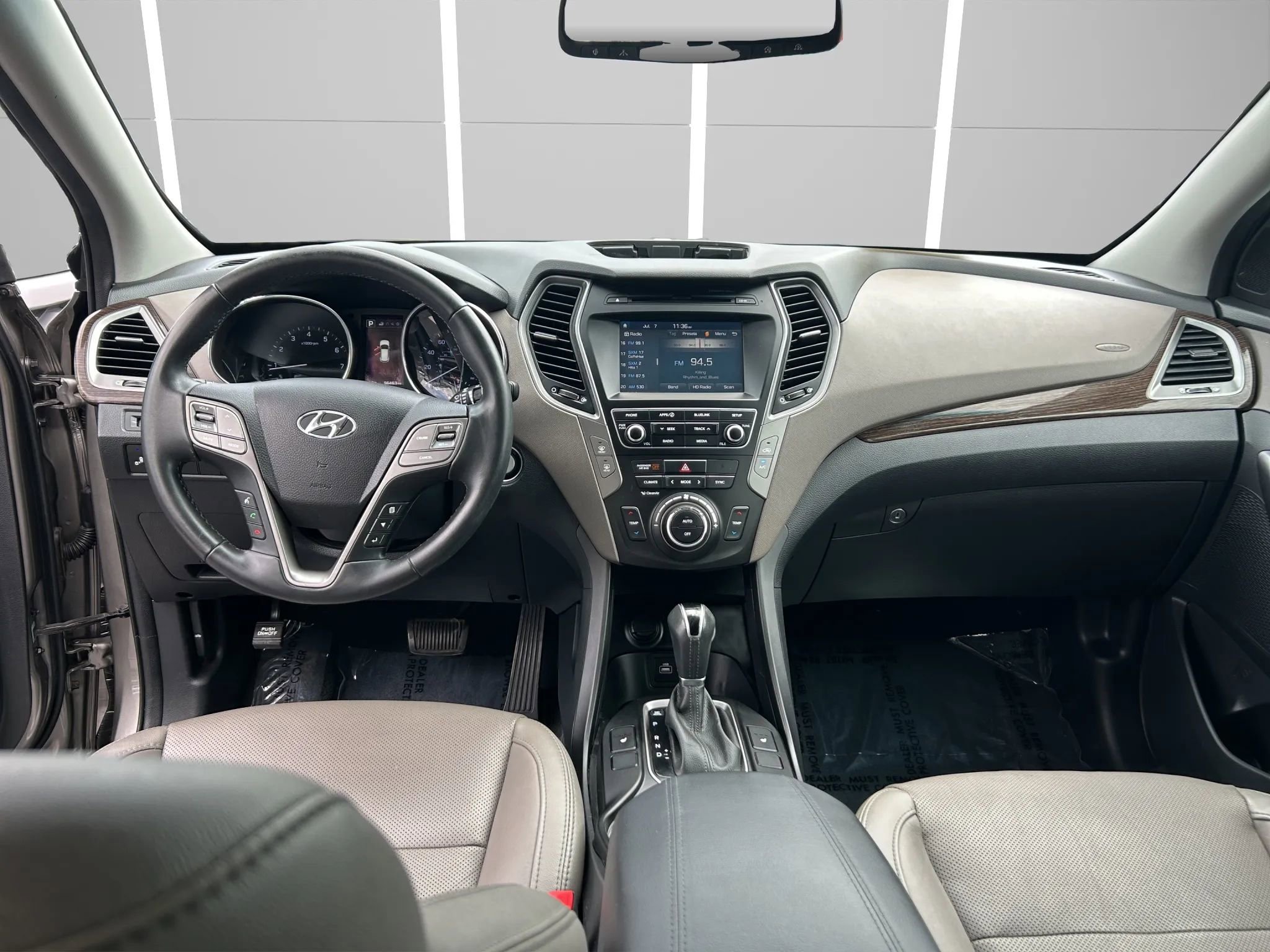 Used 2017 Hyundai Santa Fe Sport image 17