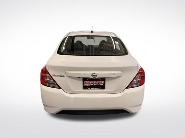 Used 2019 Nissan Versa S FWD image 18