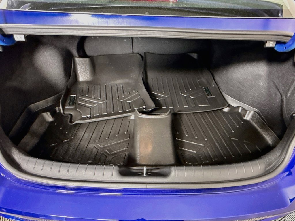 Used 2023 Hyundai Elantra Limited FWD image 31
