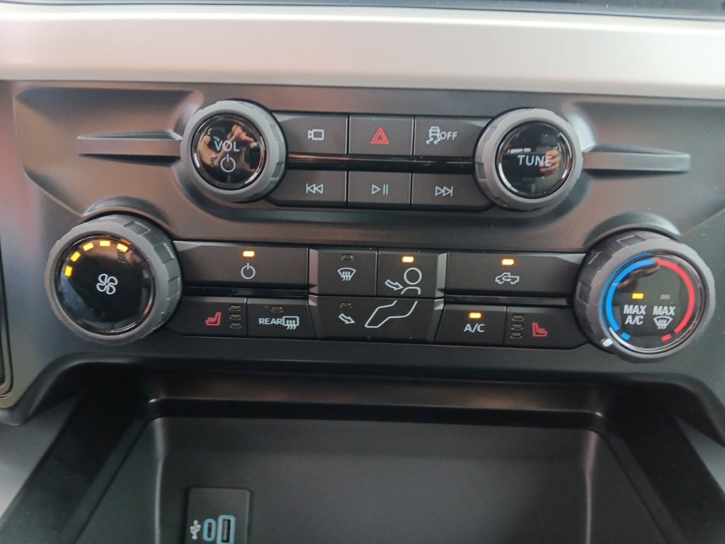 New 2026 Ford F250 XLT image 19