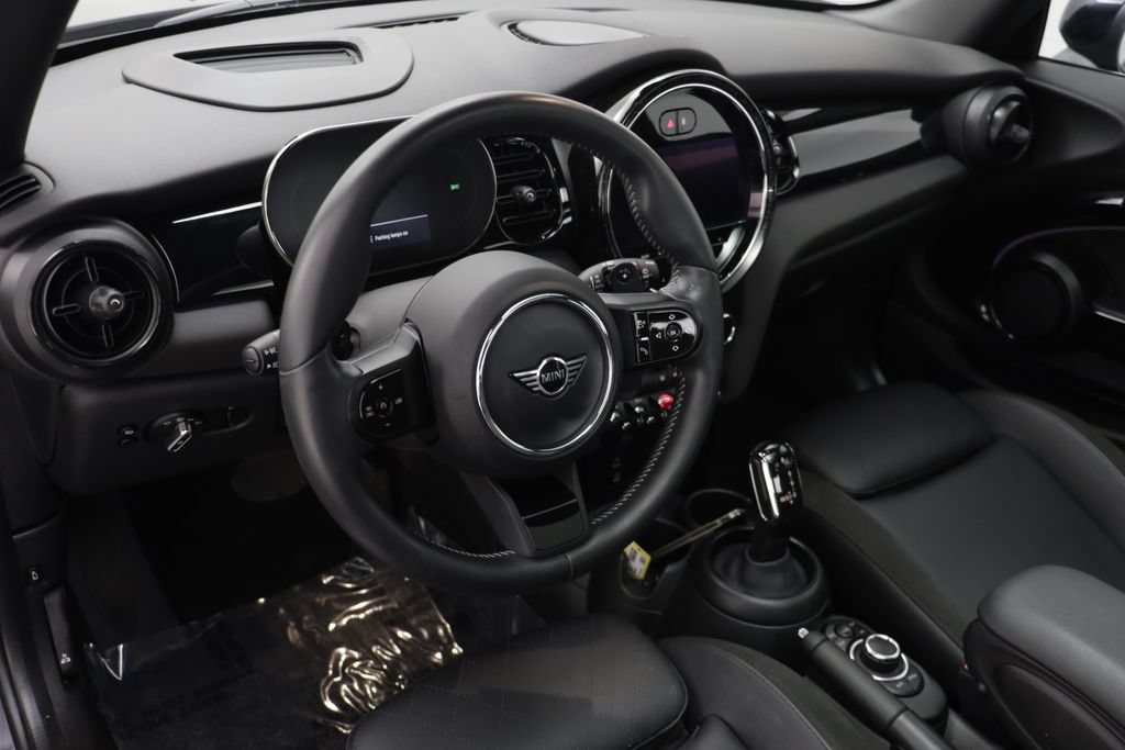 Used 2023 MINI Cooper S FWD image 6