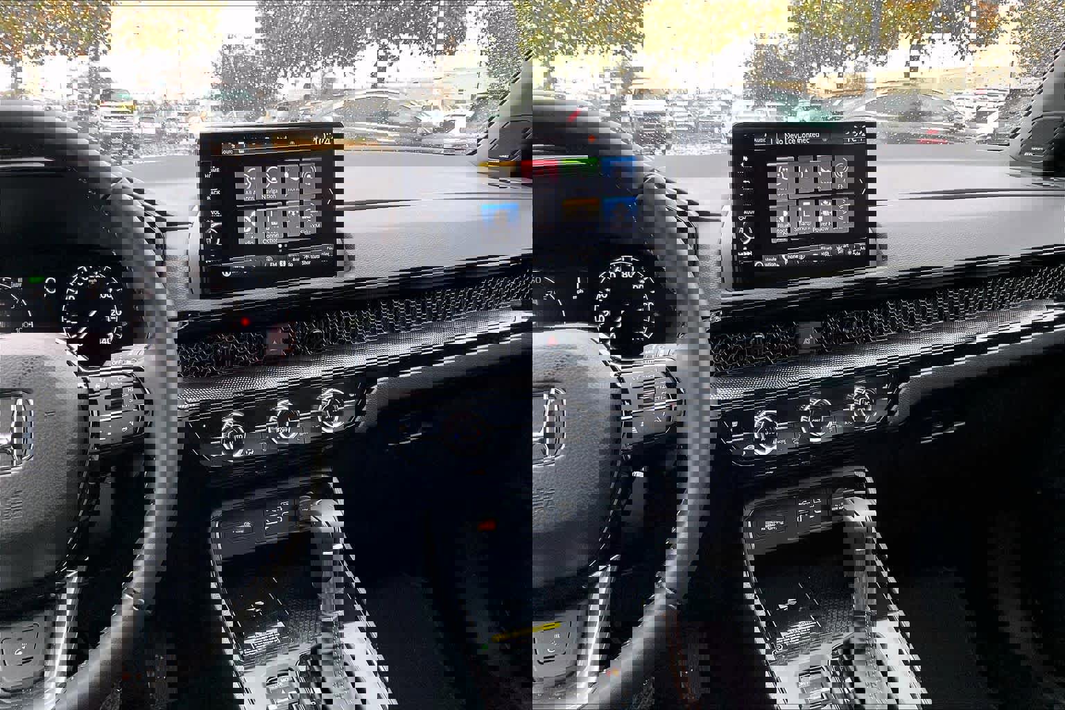 Used 2025 Honda CR-V Sport Touring image 9