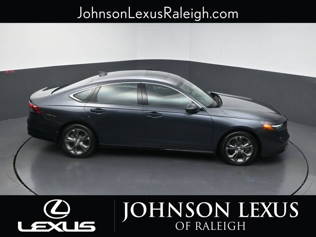 Used 2023 Honda Accord EX-L image 29