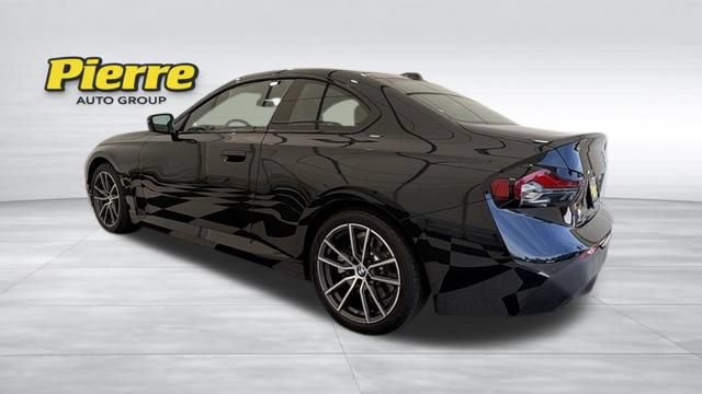 Used 2024 BMW 230i xDrive Coupe AWD/4WD image 2