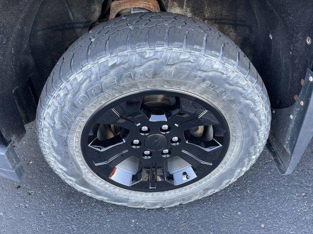 Used 2018 Chevrolet Silverado 1500 LT w/ All Star Edition AWD/4WD image 31