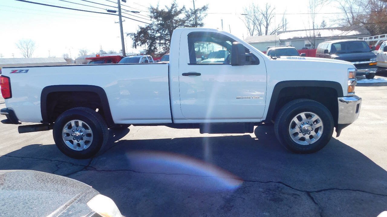 Used 2015 Chevrolet Silverado 3500 LT w/ LT Convenience Package AWD/4WD image 26