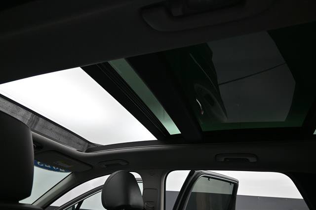 Used 2023 Hyundai Santa Fe Limited w/ Cargo Package FWD image 13