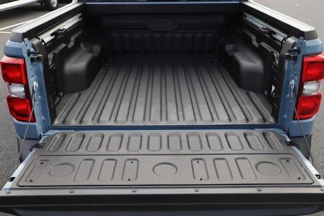 New 2025 Ford Maverick Lariat w/ 4K Tow Package image 9