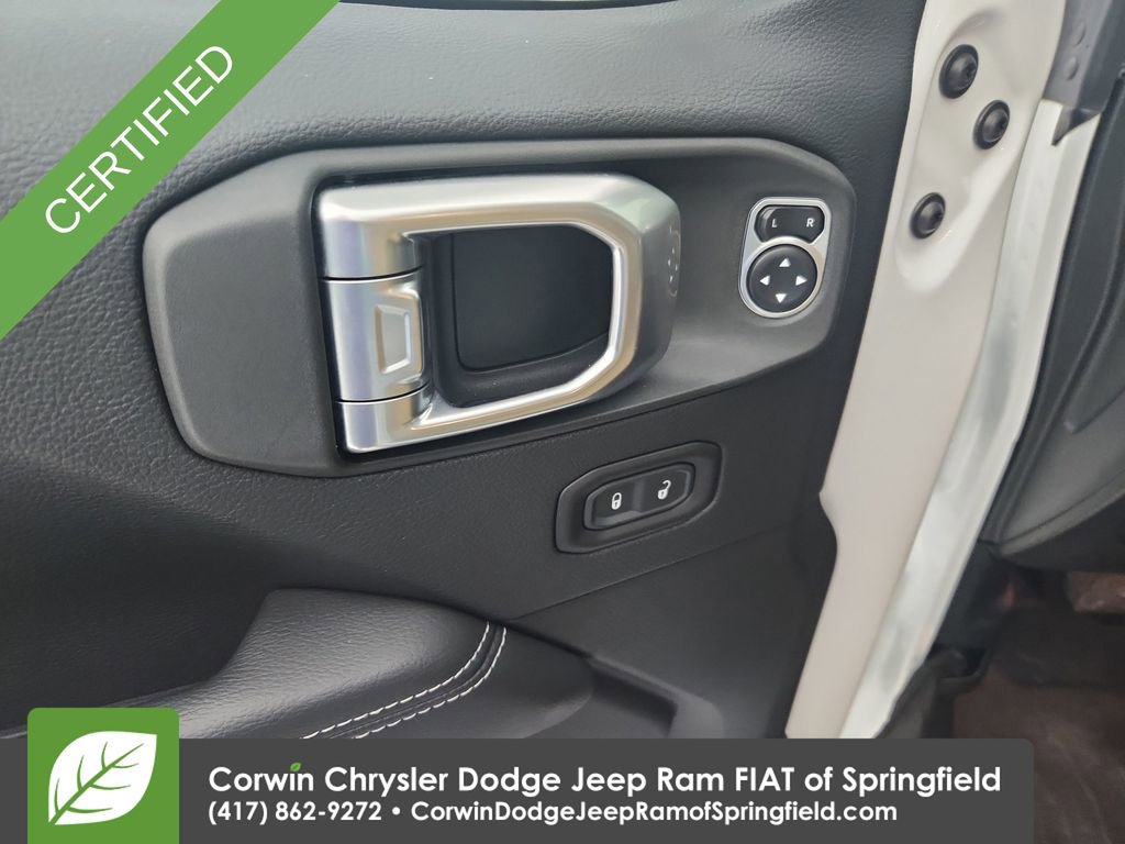 Certified 2019 Jeep Wrangler Unlimited Sahara image 20