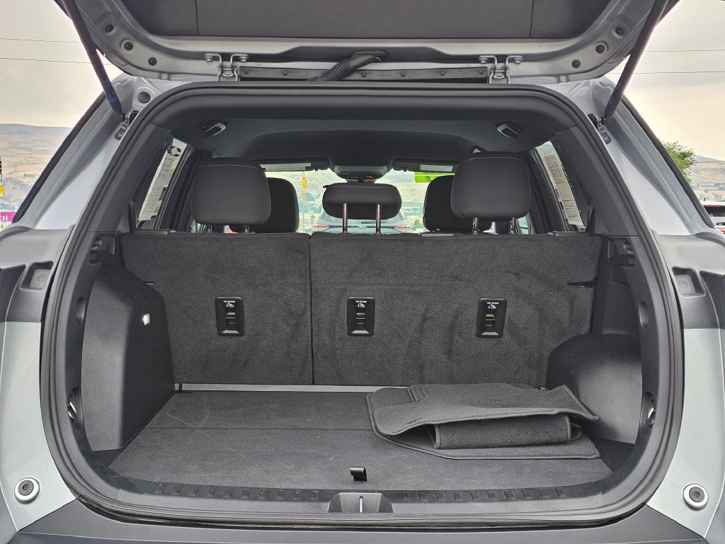 Certified 2026 Chevrolet Equinox LT AWD/4WD image 23