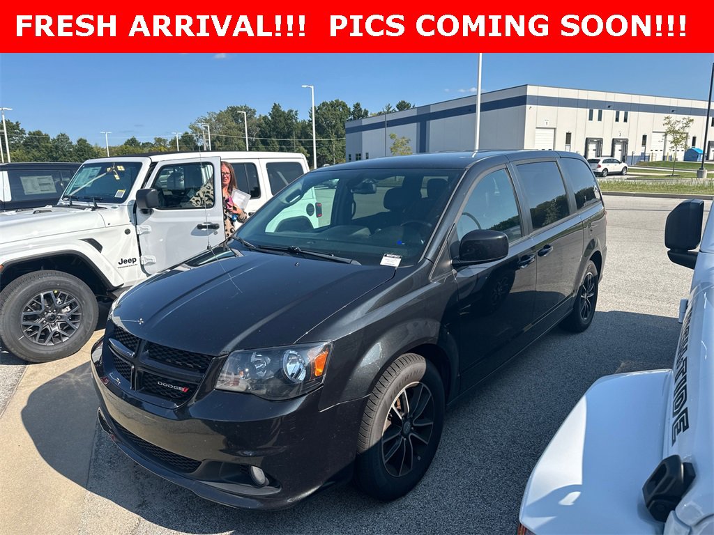 Used 2019 Dodge Grand Caravan SXT w/ Driver Convenience Group