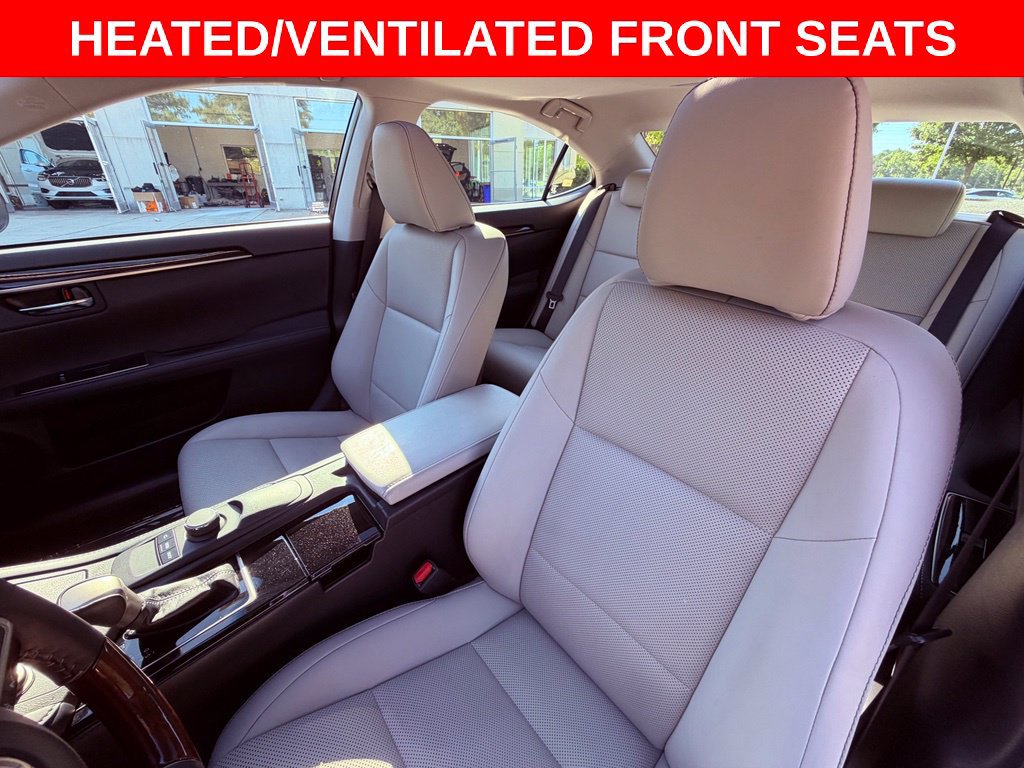 Used 2018 Lexus ES 350 w/ Premier Package FWD image 9