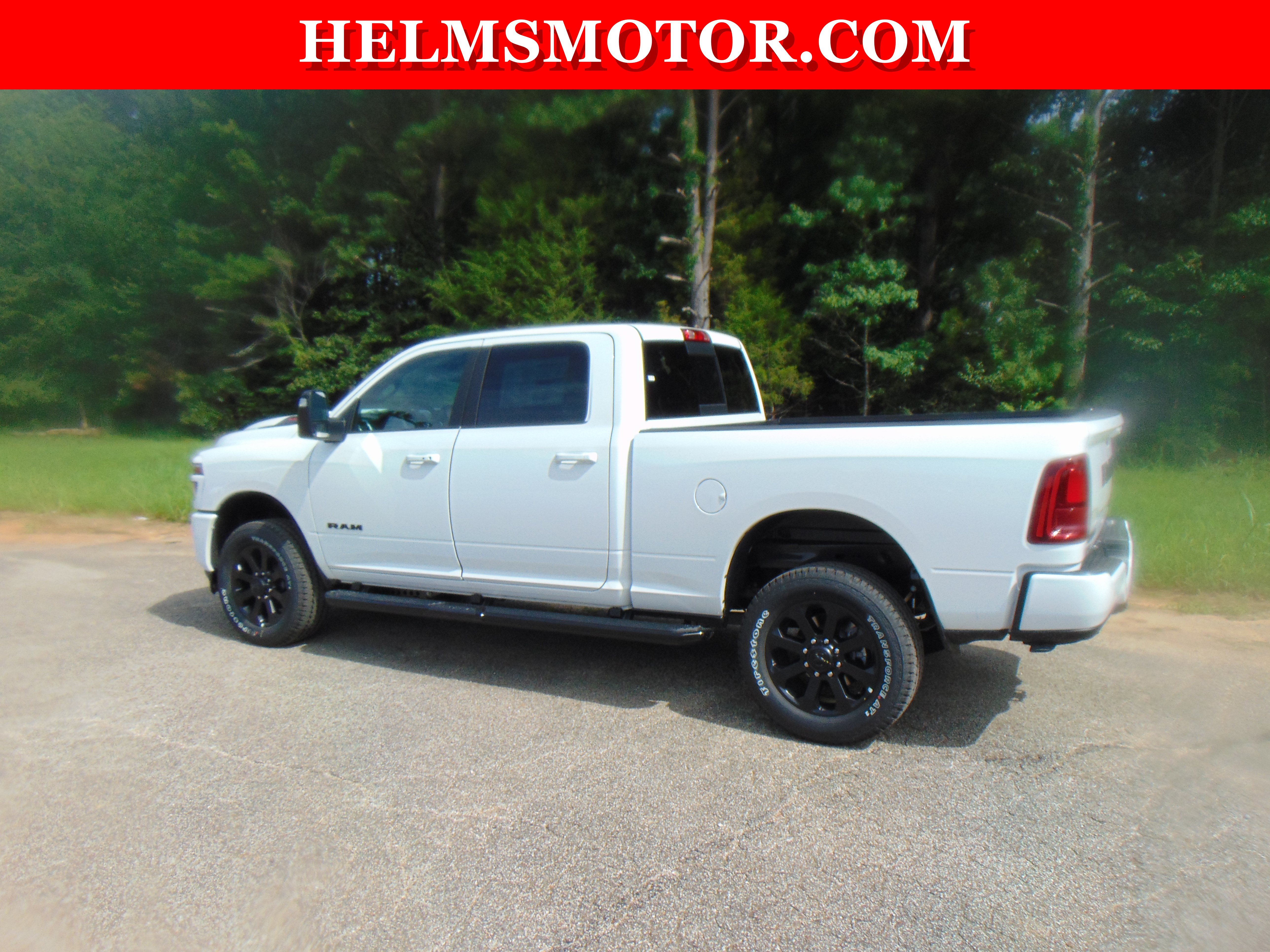 New 2026 RAM 2500 Laramie w/ Night Edition AWD/4WD image 5