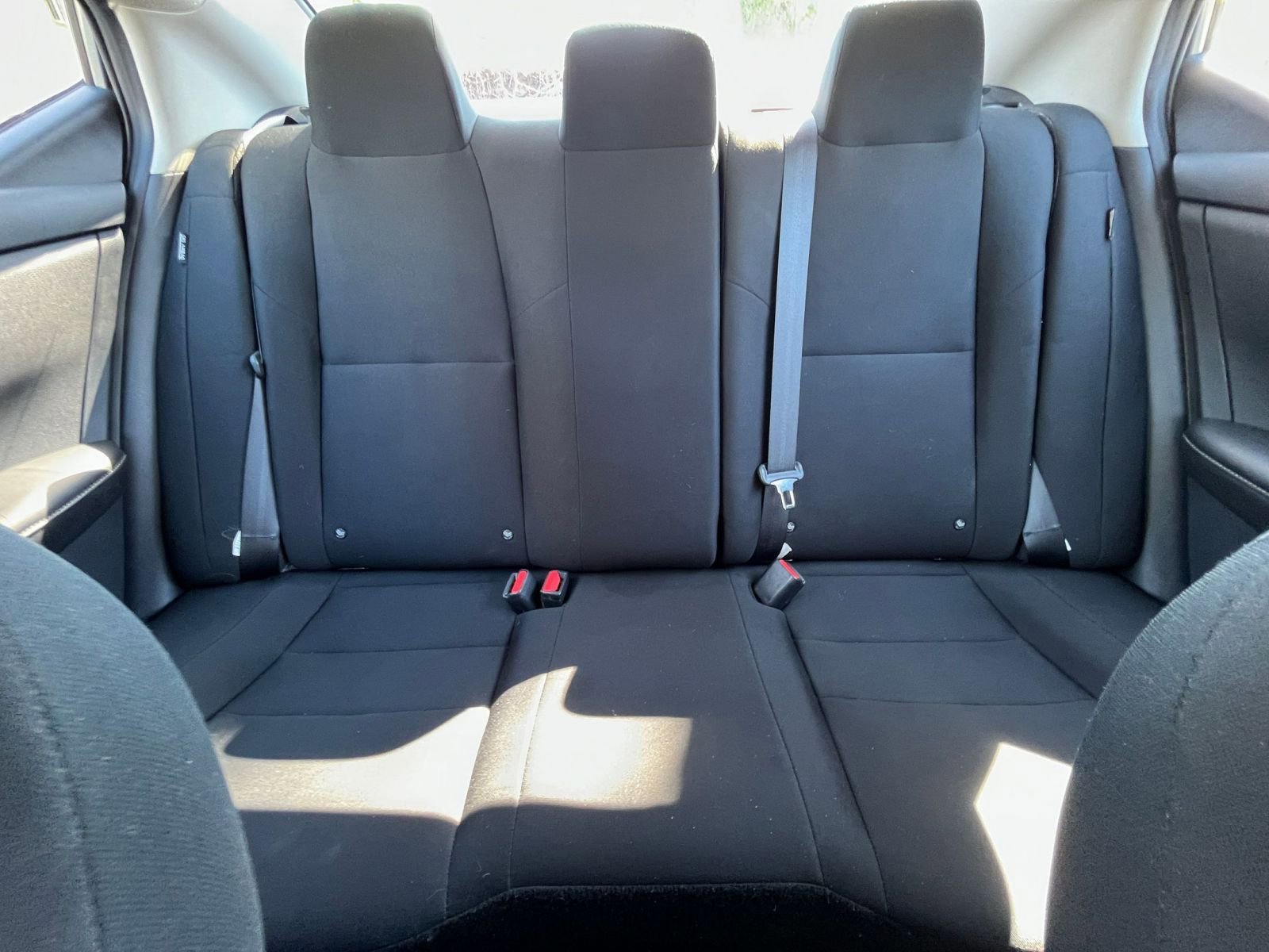 Used 2025 Nissan Sentra S FWD image 36